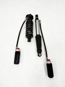 ROEWE/MG  RX8  2.5/3.0 SHOX factory high performance offroad/4×4/overland/racing shocks/shox 2.5 inches lift , hard and soft adjustable, with remote reservoir/subtank